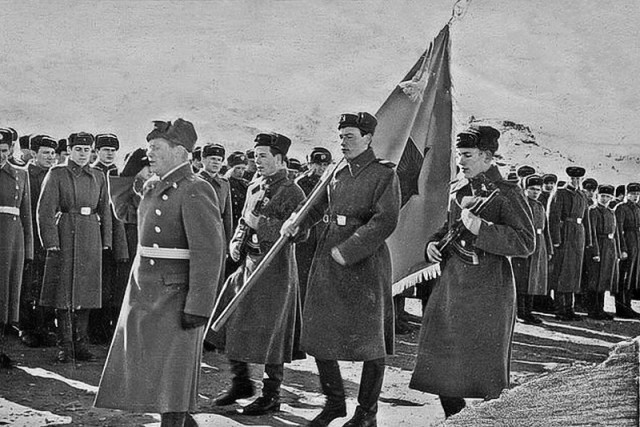 "Кузькина мать" Хрущёва на Чукотке: Заброшенная позиция ядерных ракет Р-14
