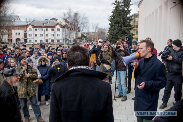 Фото. Как прошло несанкционированное шествие в столице и других городах