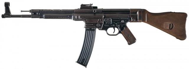 Американский обзор немецкого автомата STG-44