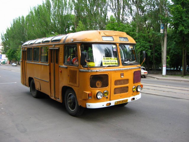 Капсула времени: телевизионный ЛиАЗ-677М с пробегом 20229 км