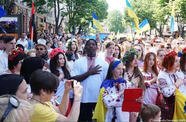 Борт с украинцами из Уханя...