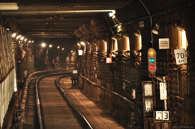 Новосибирское метро - взгляд из кабины машиниста