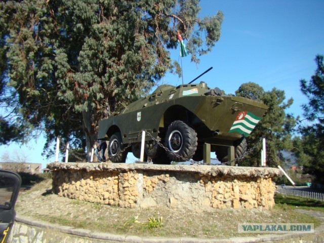 Один апрельский 2010г день в Абхазии