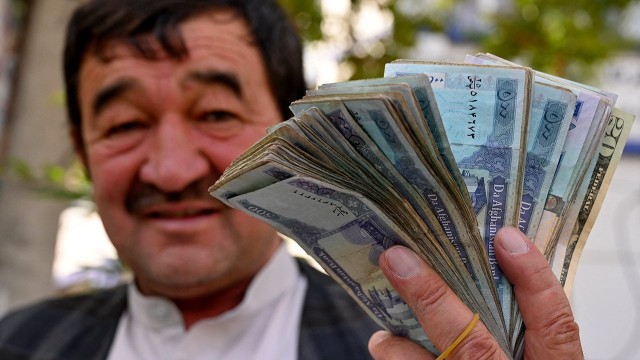 Bloomberg: афганская валюта стала одной из самых крепких в третьем квартале