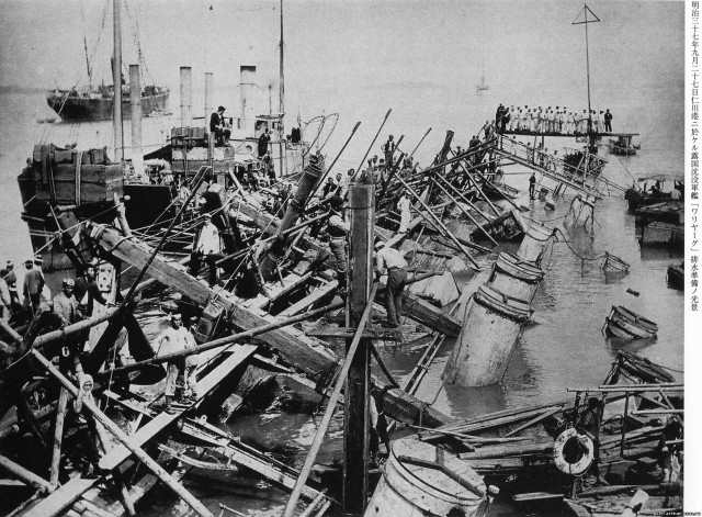 9 февраля 1904 года приняли свой последний бой с японской эскадрой легендарный крейсер «Варяг» и канонерская лодка «Кореец»