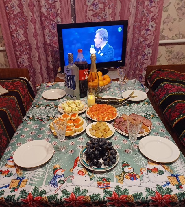 Какой стол, такой и стул!