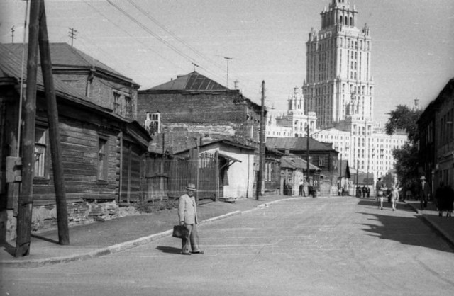 Москва и москвичи. Двадцатый век. 11.07.25