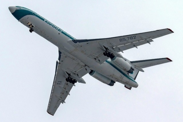Последний гражданский самолет Ту-154 улетел из Новосибирска.