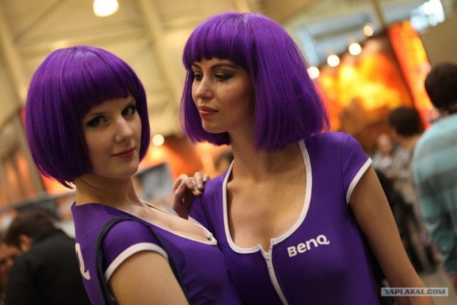 Девушки Игромира