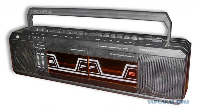 Магнитофоны кассетные портативные СССР