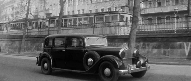 Месть коллекционеру: Mercedes 1937 года распилили и сдали на металлолом