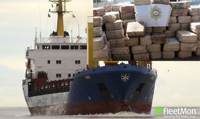 В Кабо-Верде задержали 11 российских моряков Их подозревают в контрабанде наркотиков