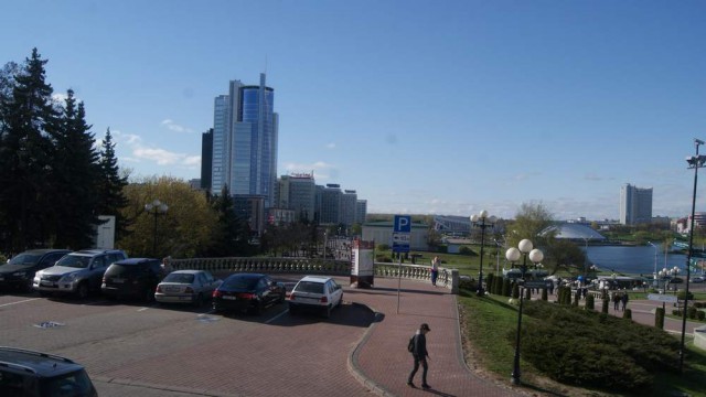 Батька опять наказывает за раздолбайство