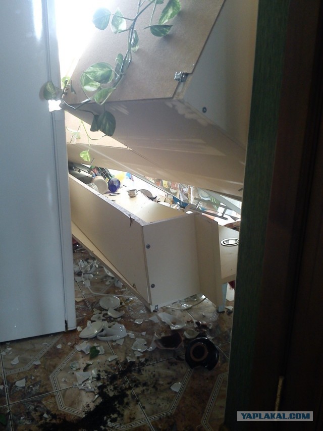 Новая кухня упала у тёщи...