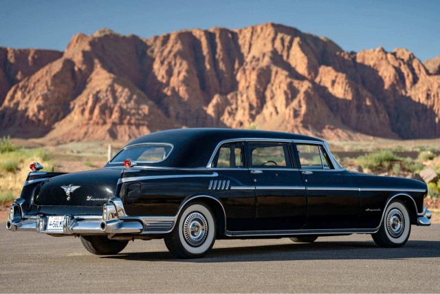 1956 Imperial Crown Limousine. Автопятница №49