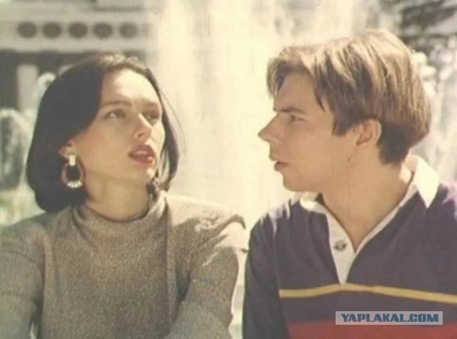 За 30 лет стали еще горячее: 6 звезд из 90-х, чьей внешности позавидуют даже юные модели