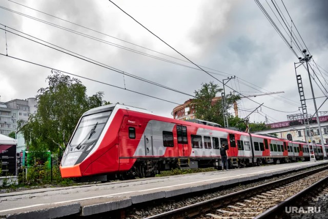 В РЖД объяснили цены на билеты из Анапы в Москву за 80 тысяч рублей