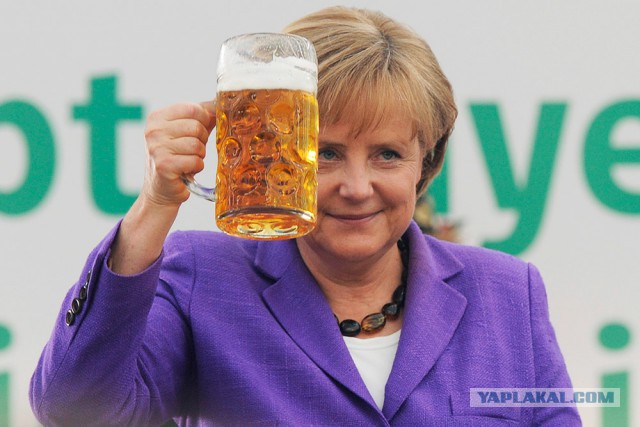 Во Франции сошел с рельс скоростной поезд TGV