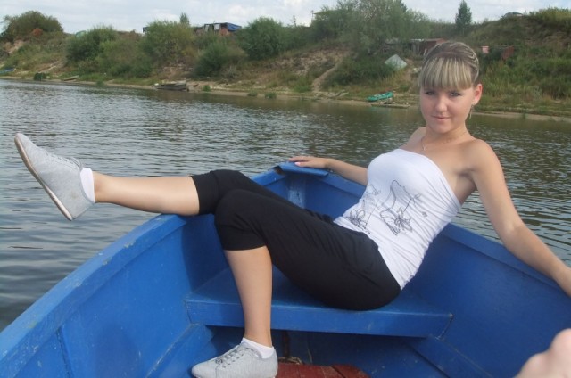 Ленка, я же позирую, давай фоткай быстрее