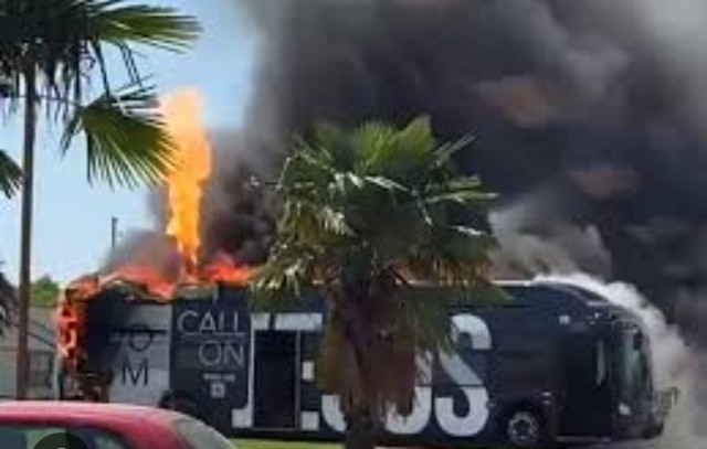 Иисус в огне