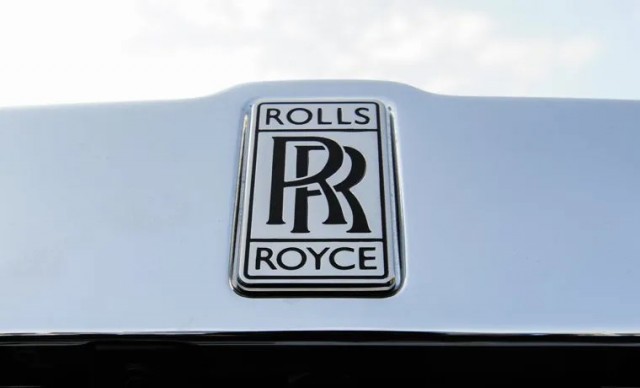Элитные квартиры и Rolls-Royce: какое наследство оставил скульптор Церетели