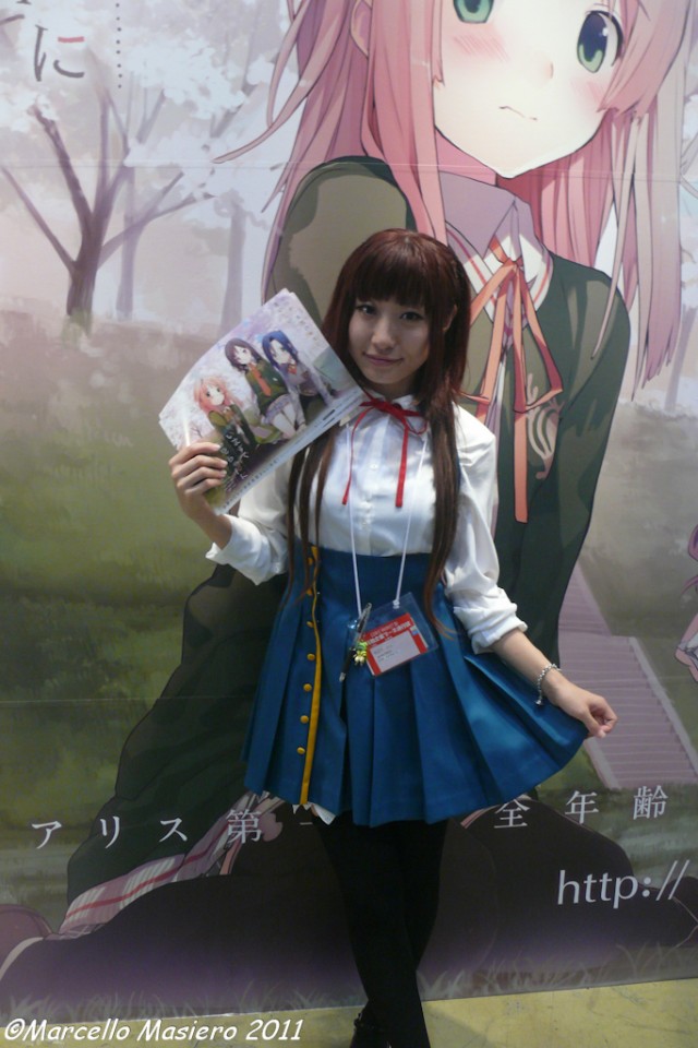 Девчонки с 80 Comiket'a ! (ну и немного парней)
