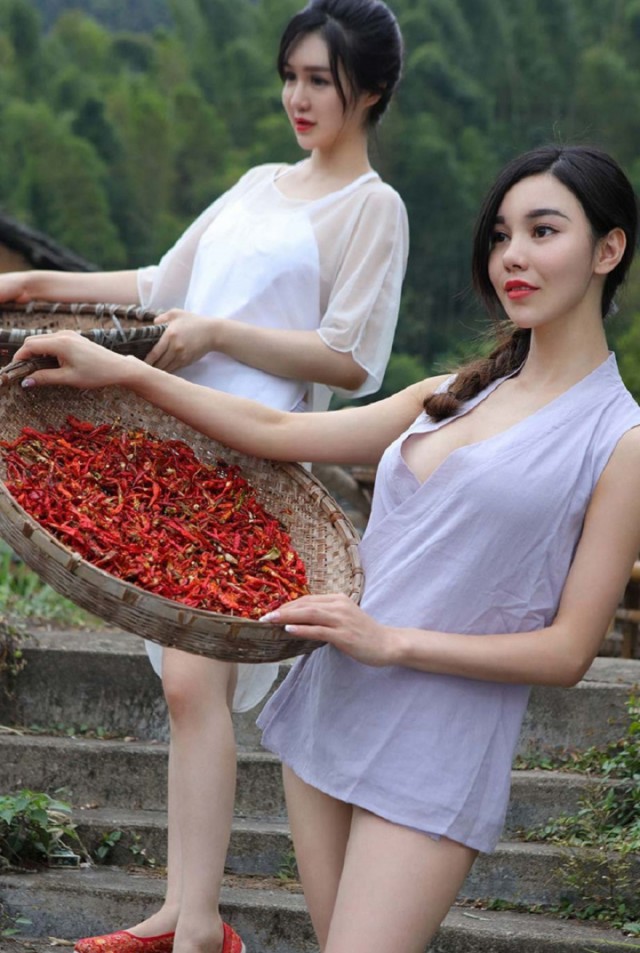 Вот как выглядят китайские деревенские девушки