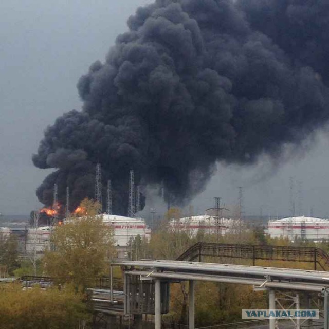 Крупный пожар на заводе «Лукойла» в Нижегородской области