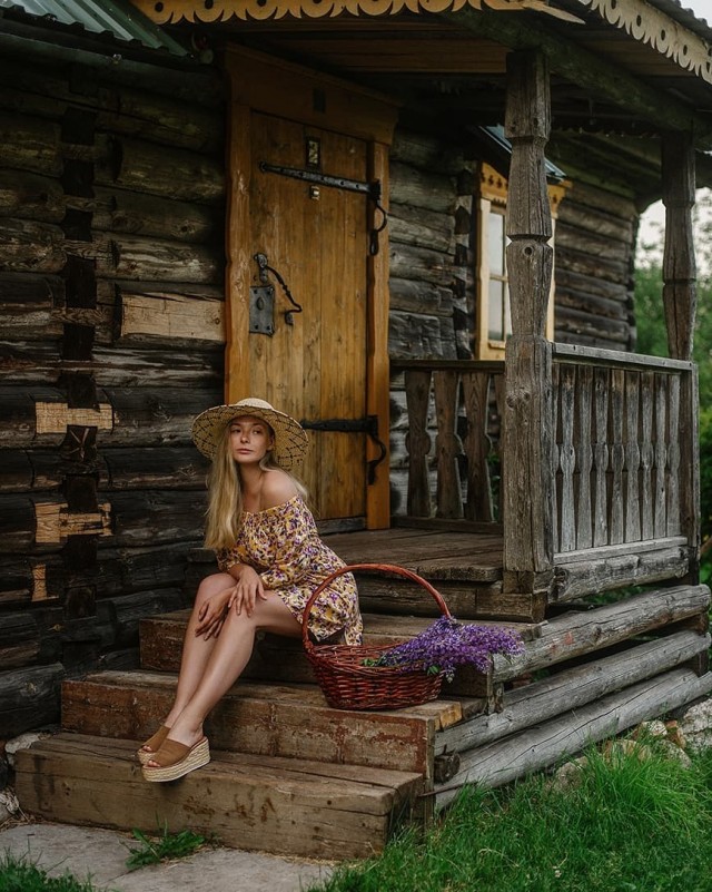 Селяночки или Девушки с окраин.