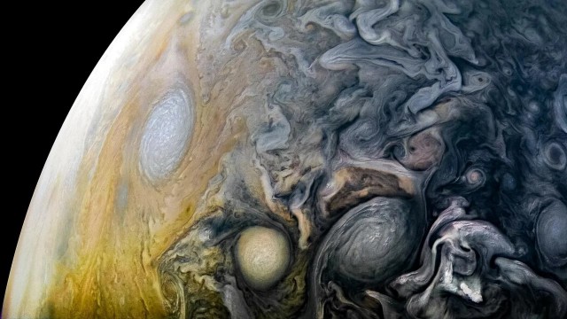 Экскурсия на Юпитер – планета экстремальных развлечений!