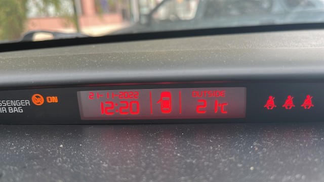 Давно вроде не было... А что у вас за окном