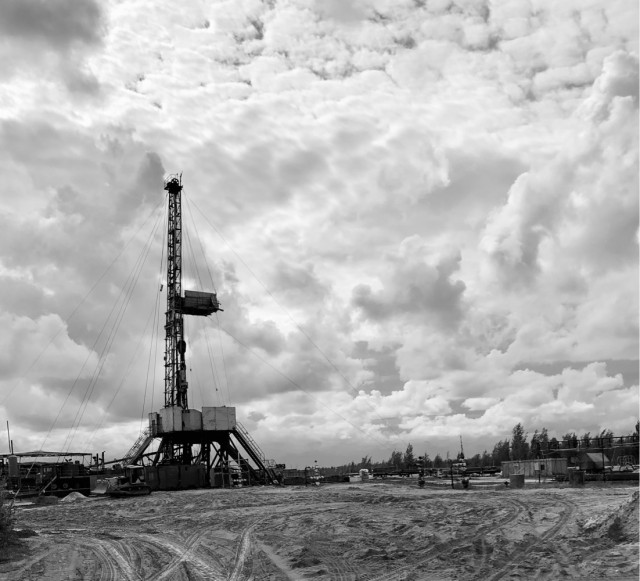 С Днём Нефтяника