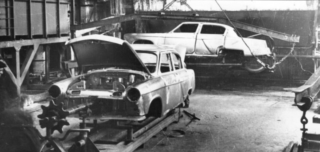 Почему советские волги ГАЗ-21 не ржавели больше 30 лет:способ защиты от коррозии,который можно повторить дома в обычной кастрюле