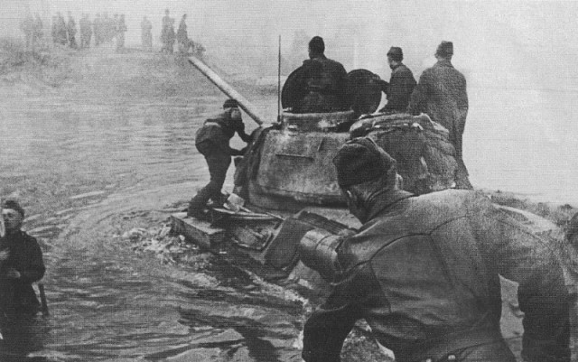 Великая Отечественная в фотографиях-8