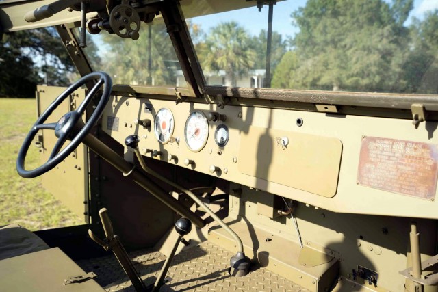 1942 White M3A1 Scout Car. Автопятница №140