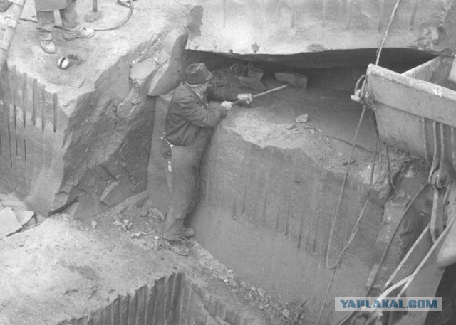 Почему нельзя забираться на пирамиду