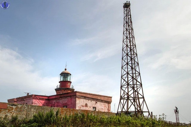 Крильон: Самый южный и труднодоступный маяк острова Сахалин