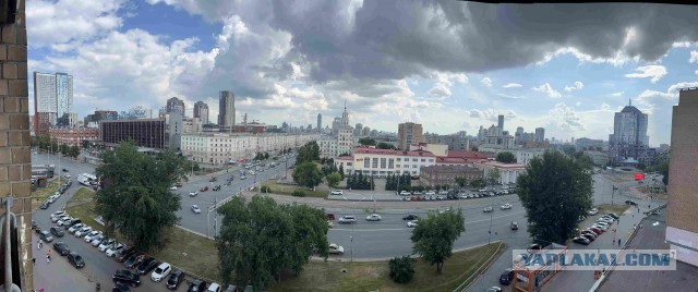 Вонючая однушка и тотальный ремонт
