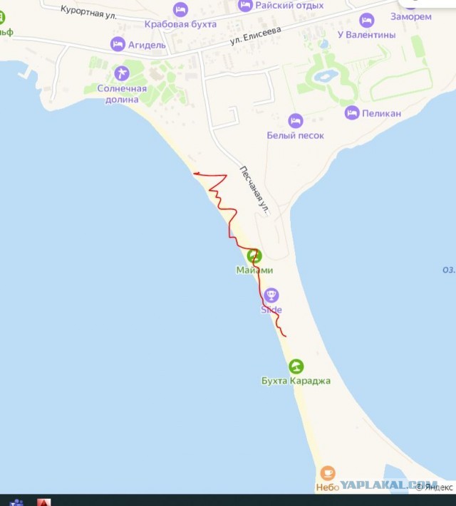 В Крыму неизвестные обстреляли кемпинг с туристами