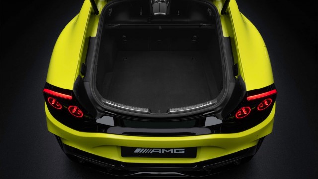 Состоялась премьера нового гиперкара Mercedes-AMG GT