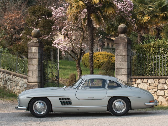 Mercedes-Benz. Картинки с аукциона.