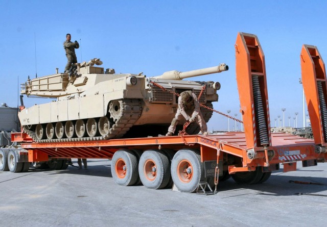 Балицкий сообщил об уничтожении второго британского танка Challenger 2