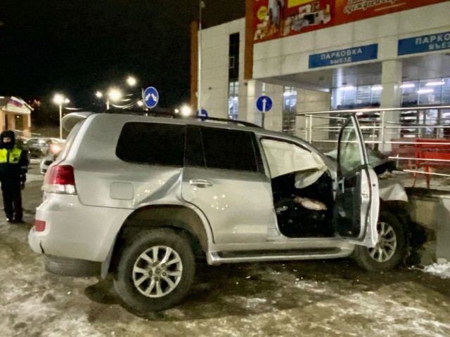 В Иваново Черри Тиго протаранил дом. Четыре человека погибли.