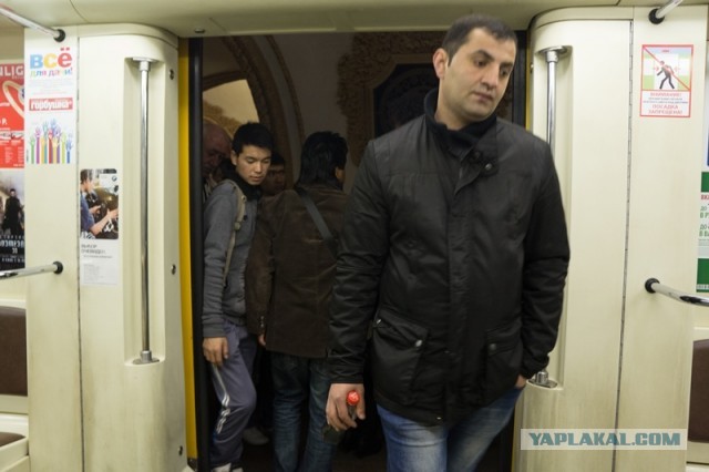 Жириновский о приезжих (Враг наступает)