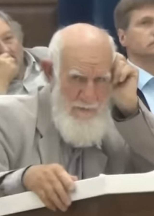 Дискуссия в которой не понимаешь кто прав