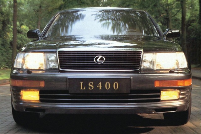 Крушение немецких авторитетов: как Lexus LS 400 покорил рынок США