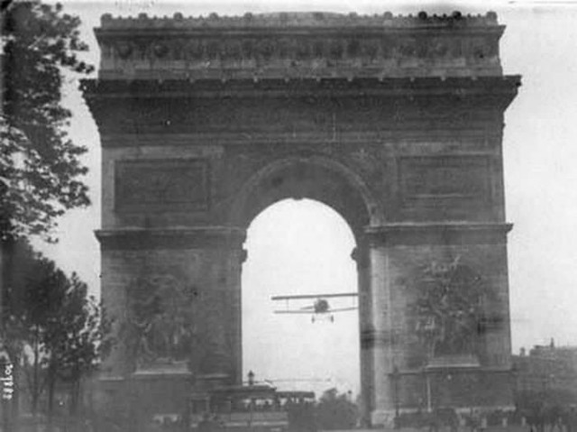Исторические фотографии. Около сотни лет назад.