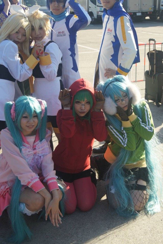 Фото с Comiket 81 /人◕ ‿‿ ◕人\
