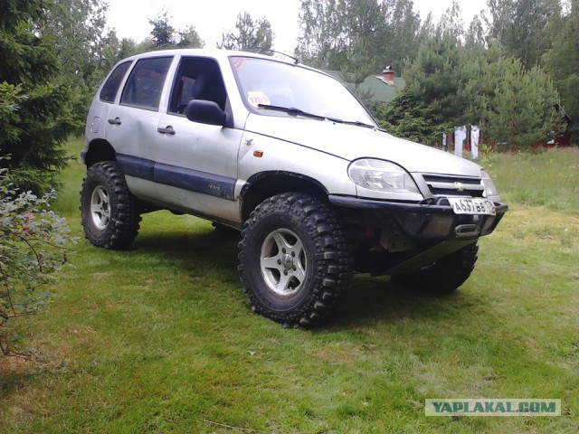 НИВА против Subaru Forester - Оффроад сравнение
