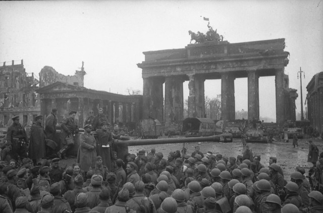 Берлинская операция. Апрель - май 1945 года.